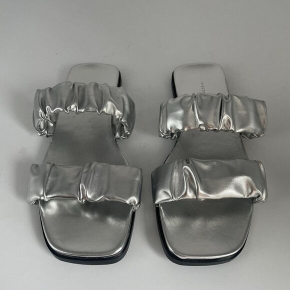 Silver Metallic Puffy Padded Sandal Shoe Square Toe Sz 5 Summer Vacation Casual - Picture 4 of 7